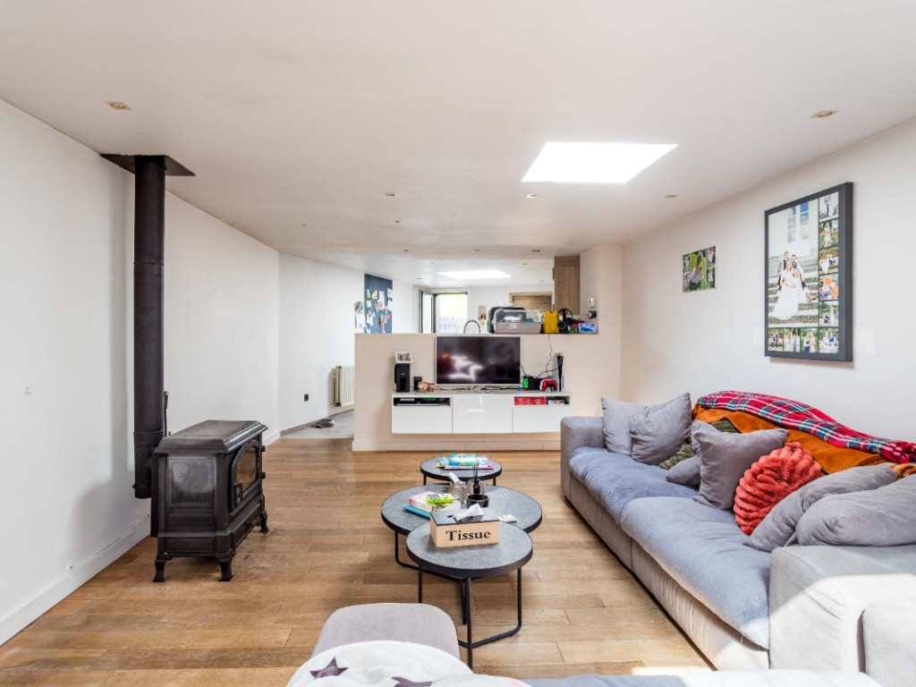Vaartstraat - 12 - - 8552