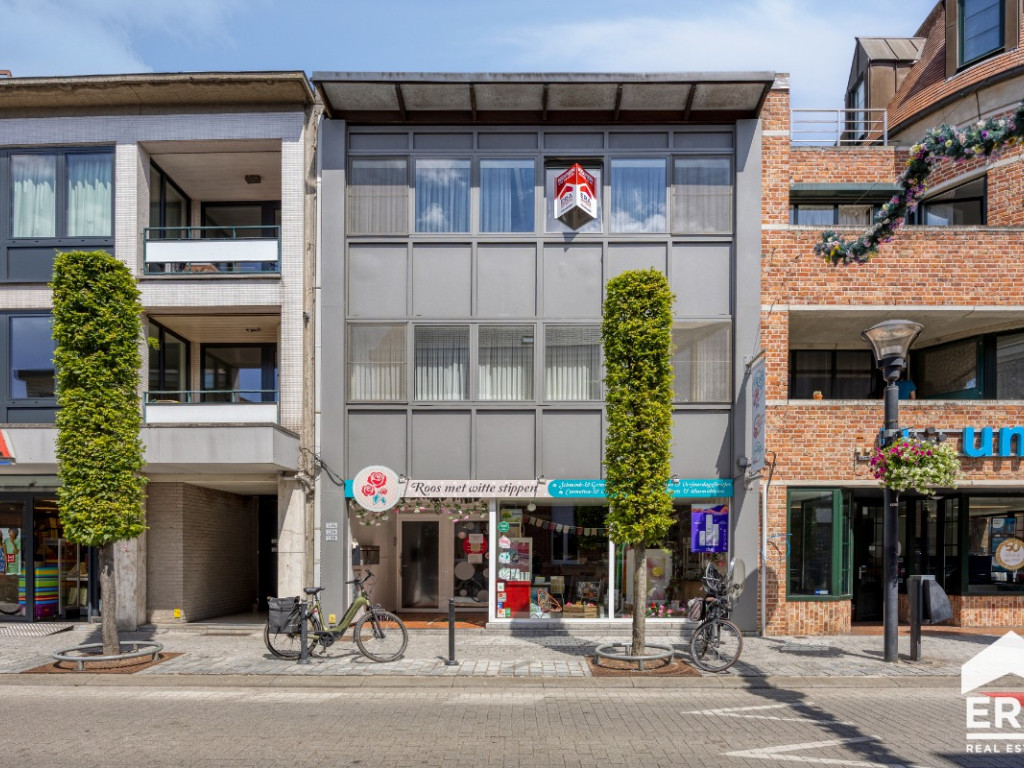Nieuwstraat - 126 - - 2440