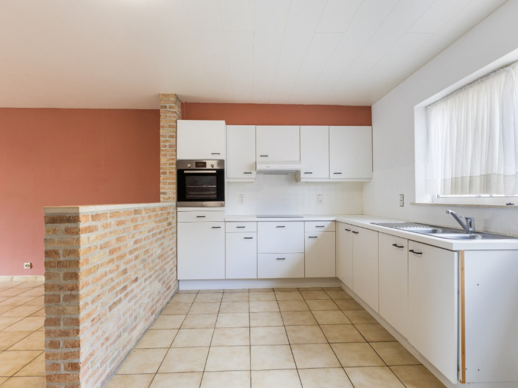 Zwaluwenstraat - 7 - 0201 - 8670