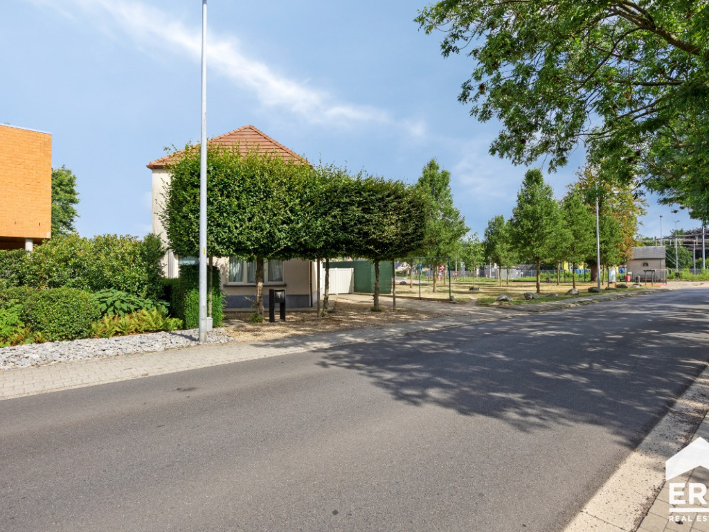 Beeldekenslaan - 5 - - 2400