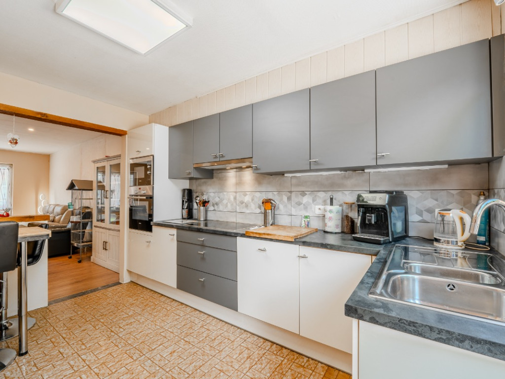 Rue Eudore Davio - 65 - - 4102
