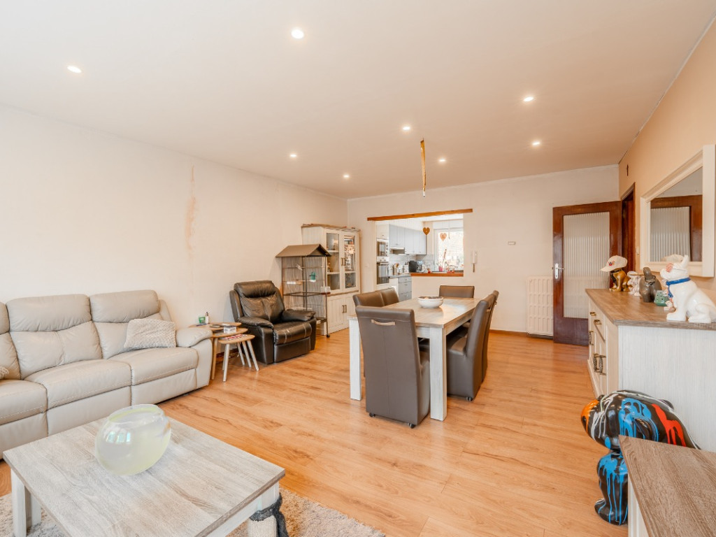 Rue Eudore Davio - 65 - - 4102