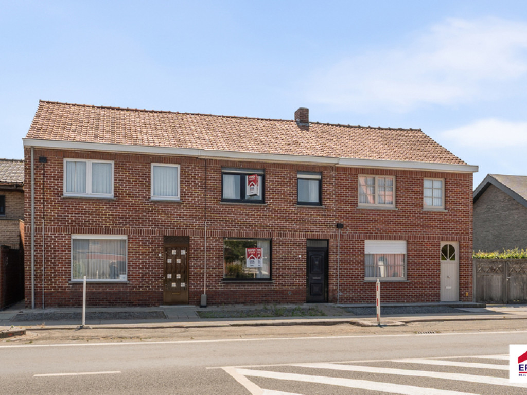 Menenstraat - 38 - - 8980