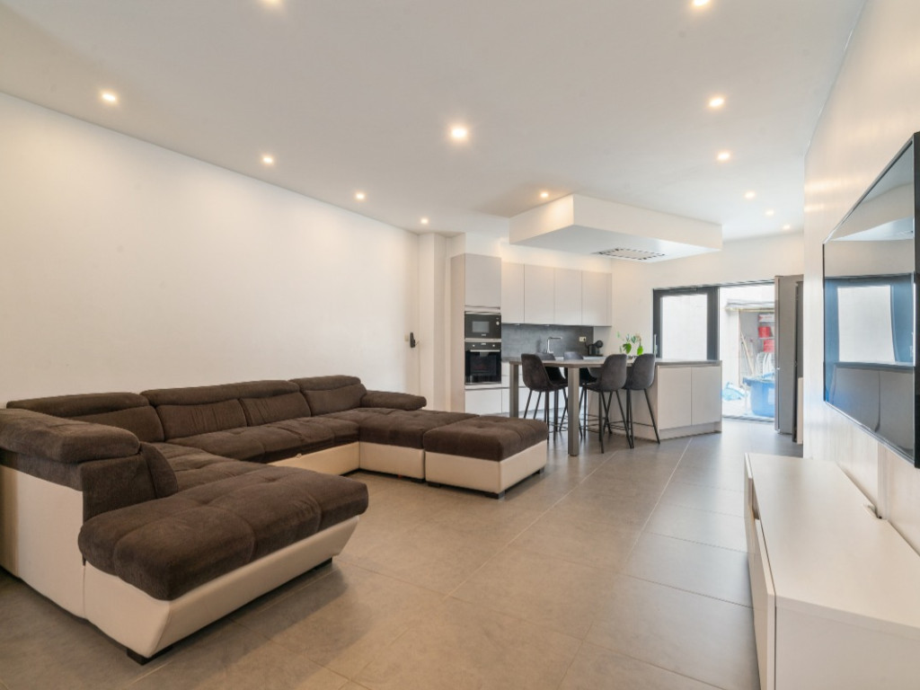Ooievaarstraat - 48 - - 9000