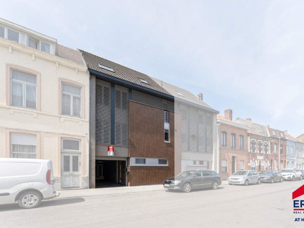 Stationsstraat - 22 - - 8930