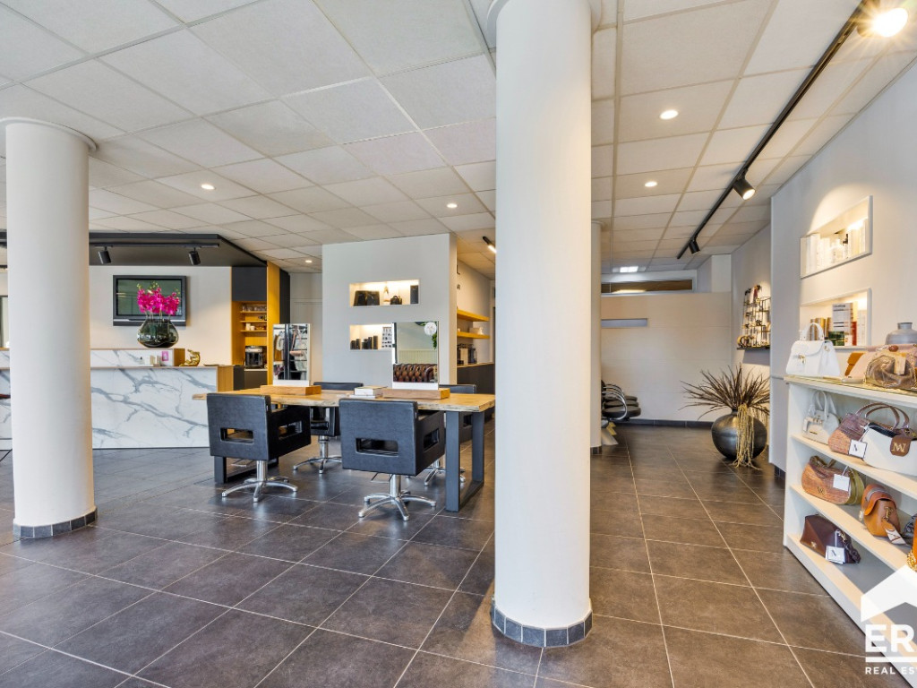 Stationsplein - 20 - 20 B - 8730