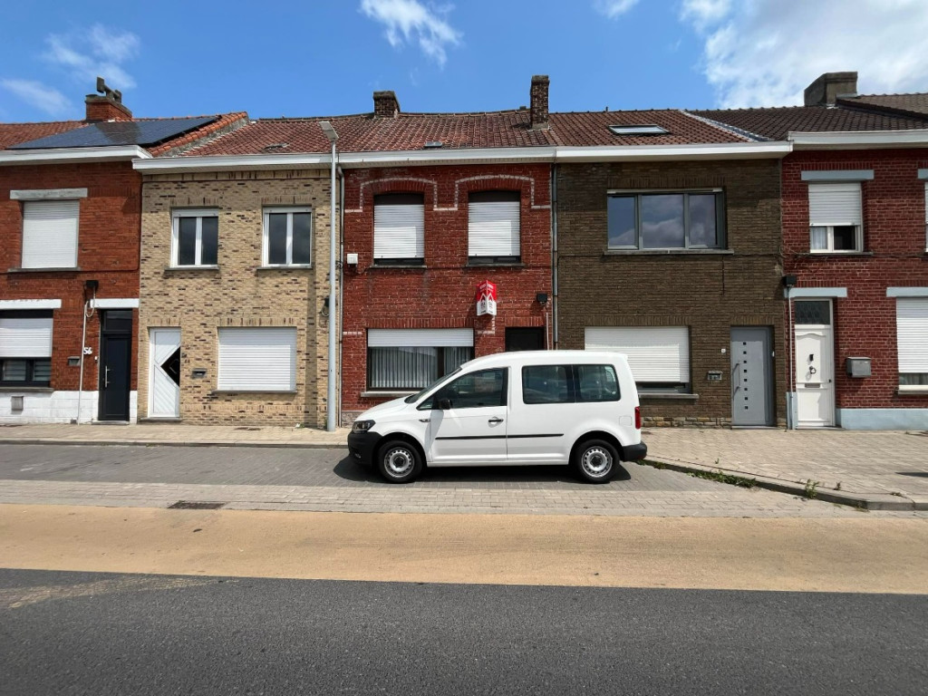 Hellestraat - 52 - - 8940
