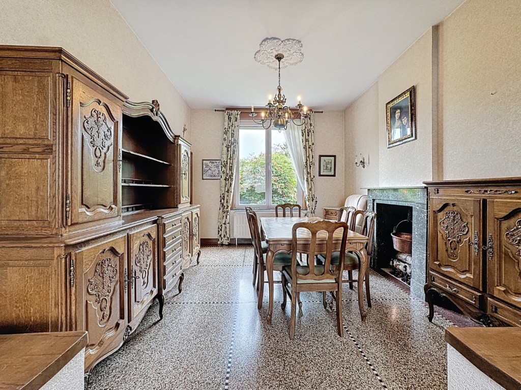 Rue Reine Astrid - 5 - - 4470