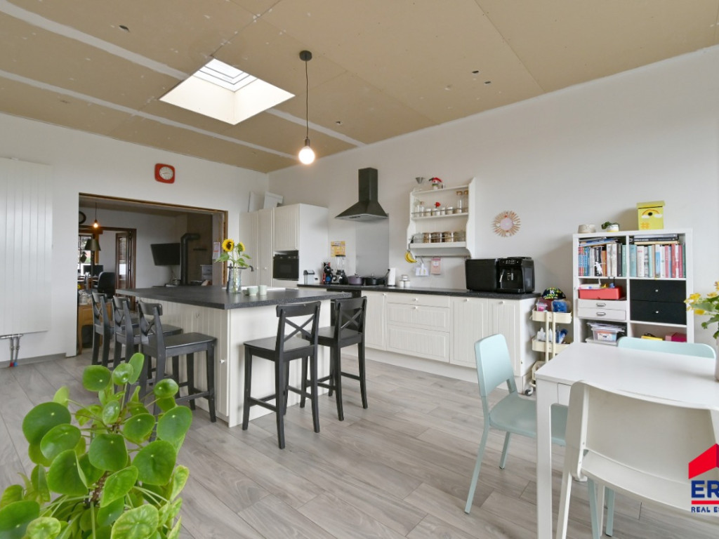 Oostmoer - 64 - - 9950