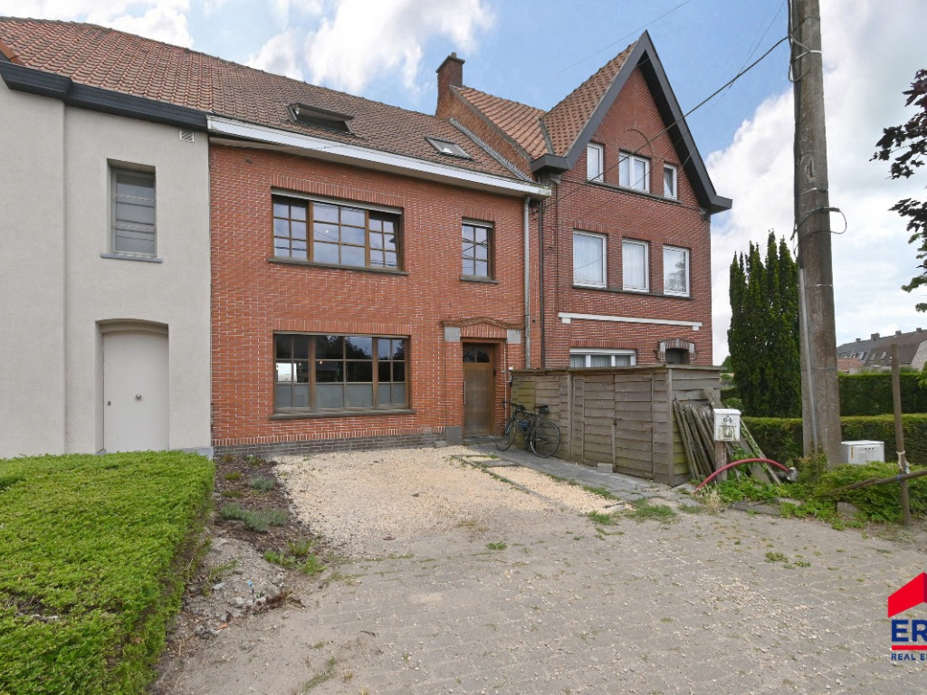 Oostmoer - 64 - - 9950