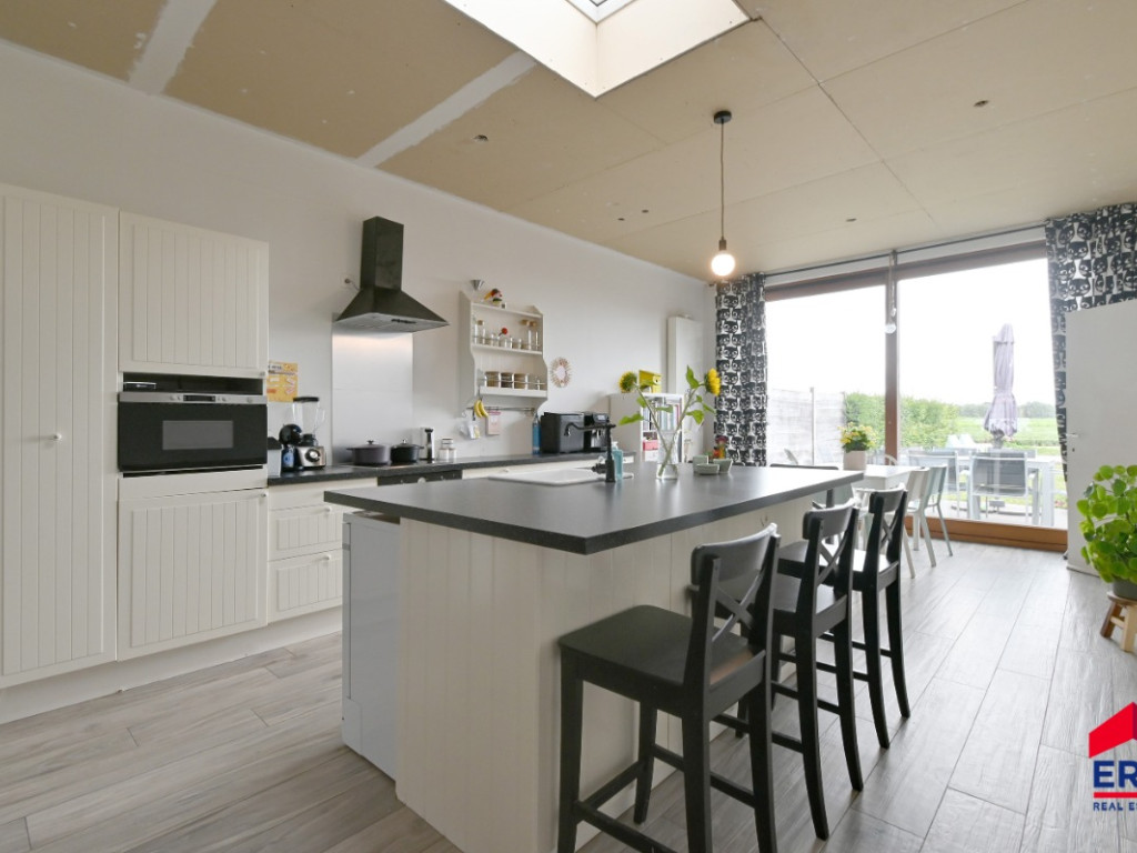 Oostmoer - 64 - - 9950
