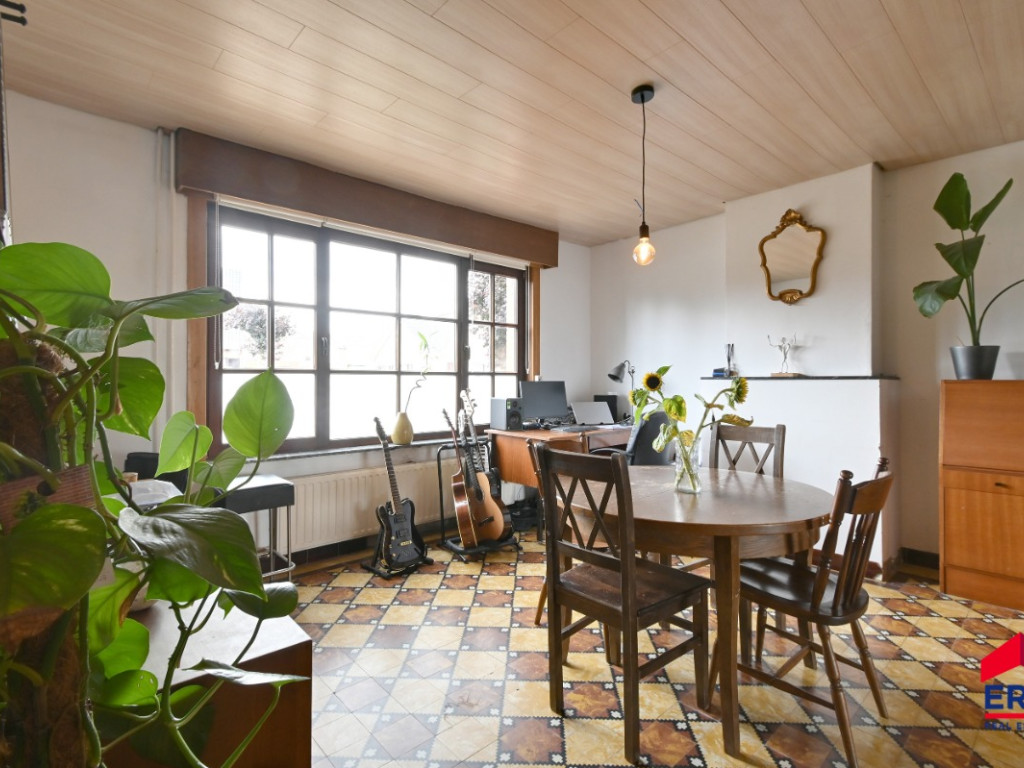Oostmoer - 64 - - 9950