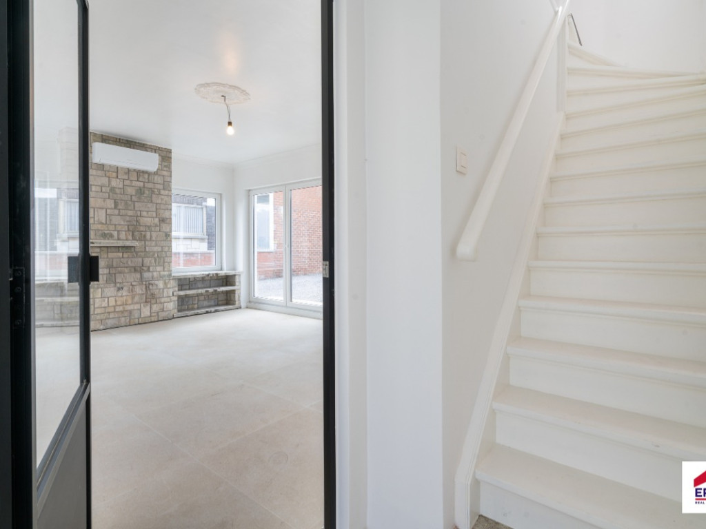 Oostrozebekestraat - 200 - - 8760