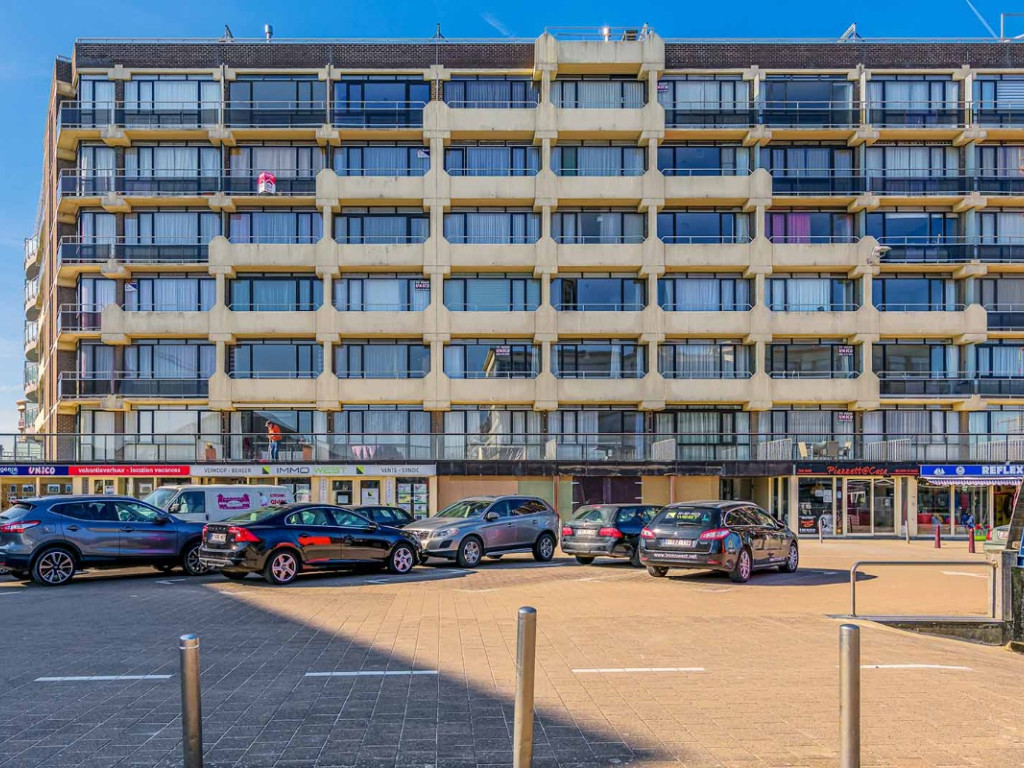 George Grardplein - 17 - 0302 - 8670