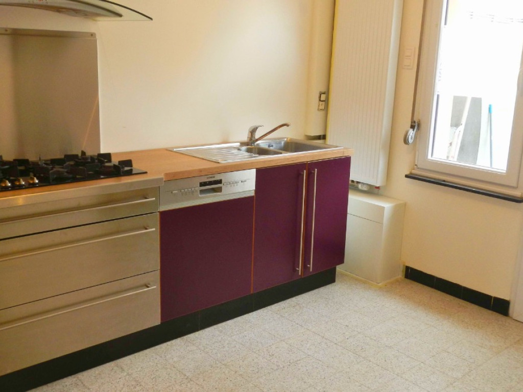Rue du Cornillon - 46 - - 4100