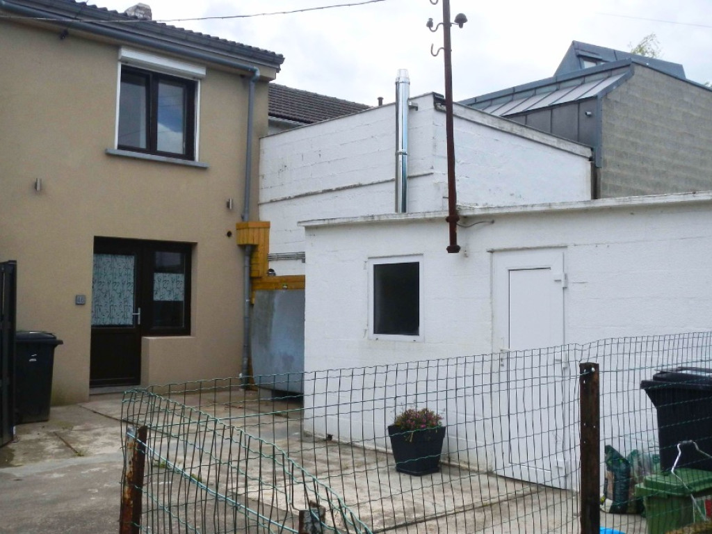 Rue du Cornillon - 46 - - 4100