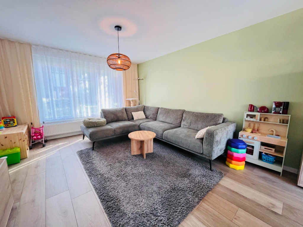 Biezenhof L - 6 - - 8800