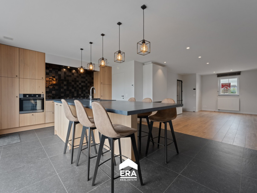 Laurierstraat - 23 - - 8750