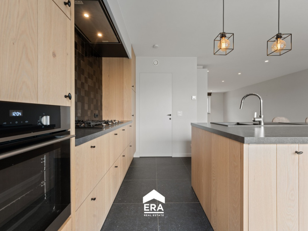 Laurierstraat - 23 - - 8750