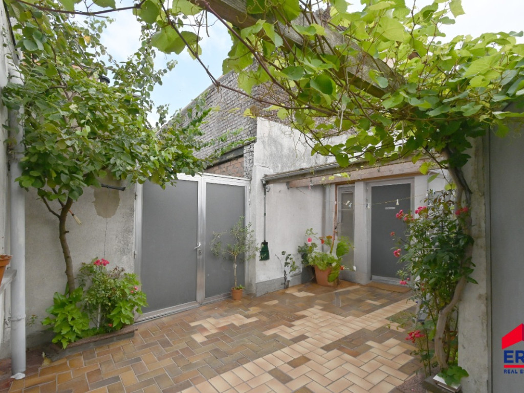 Oostveldstraat - 48 - - 9900