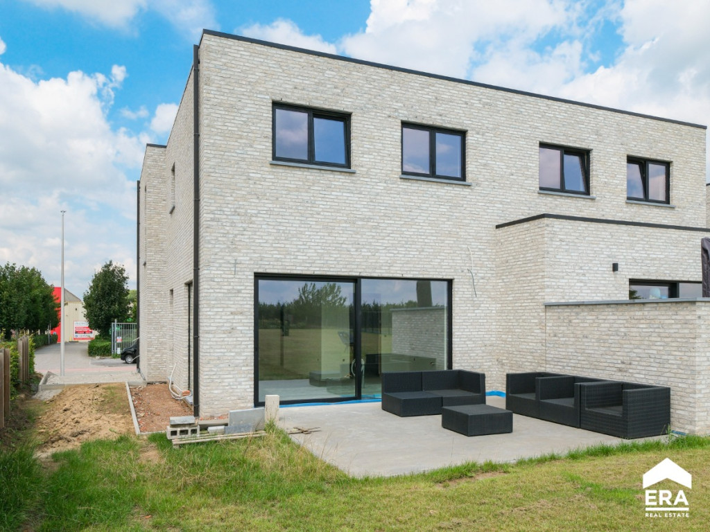 Winkelstraat - 31 - woning 3 - 3 - 3720