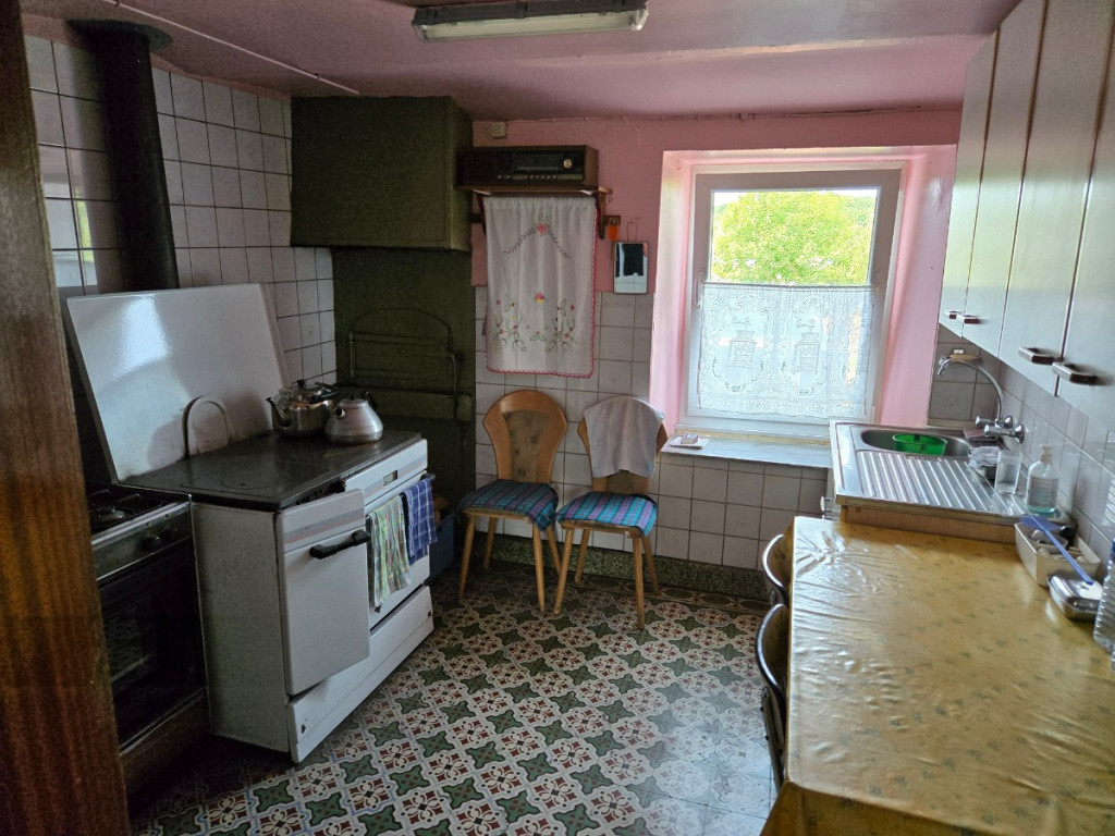 Rue Albert Ier - 83 - - 6780