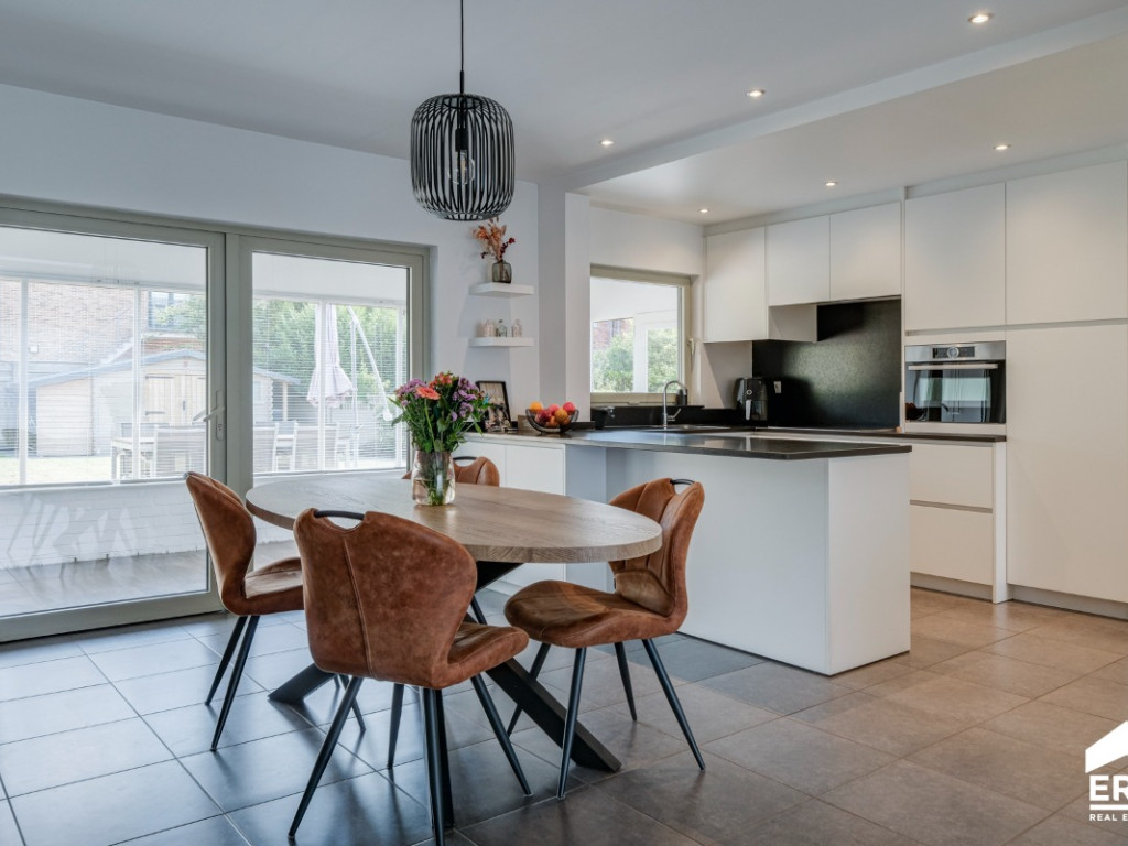 Meidoornstraat - 8 - - 3920