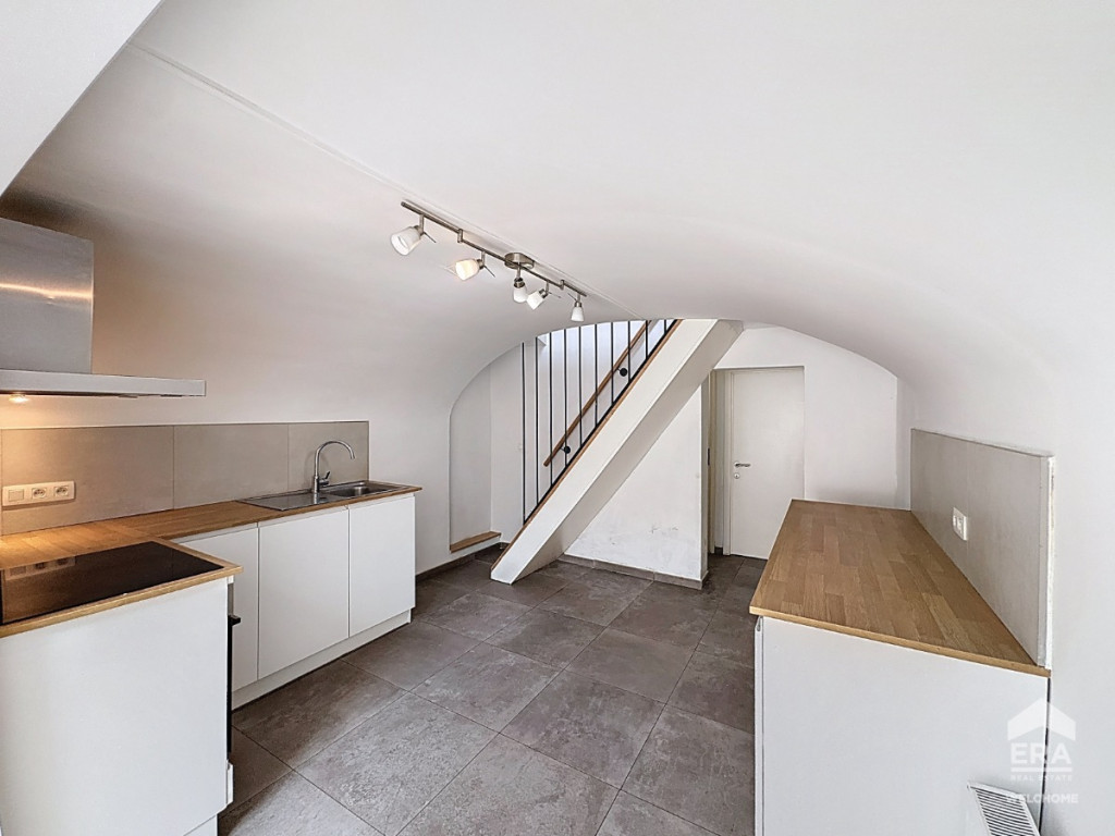 Rue de l'Association - 26 - - 7850