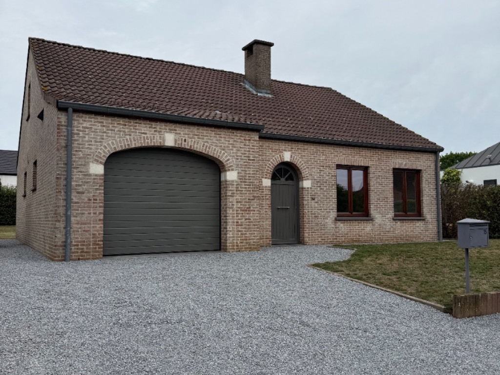 Drie Lindekenserf - 15 - - 3290