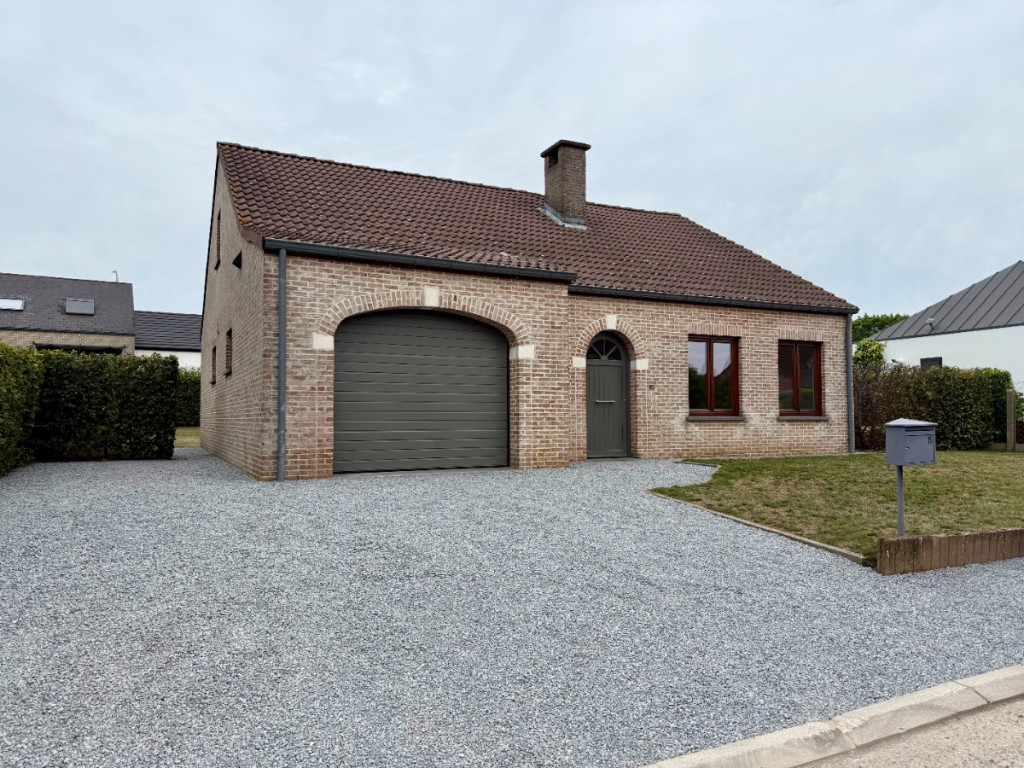 Drie Lindekenserf - 15 - - 3290