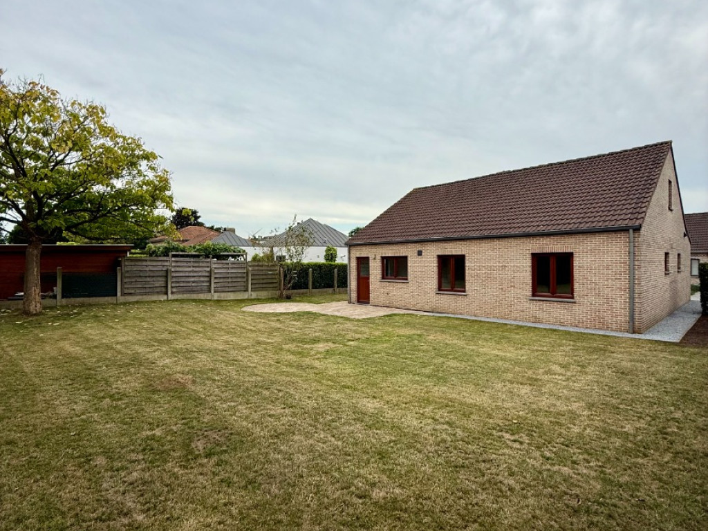 Drie Lindekenserf - 15 - - 3290