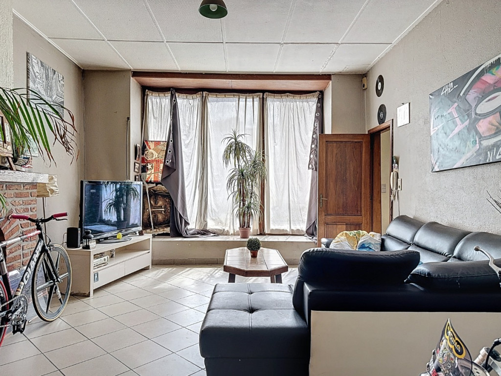 Rue Walthère Jamar - 24 - - 4430