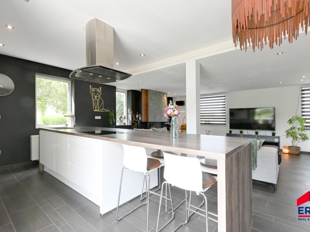 Moerstraat - 89 - - 9970