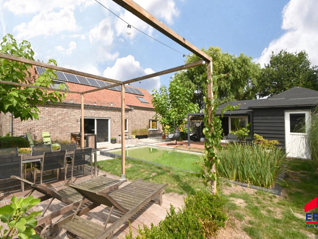 Moerstraat - 89 - - 9970