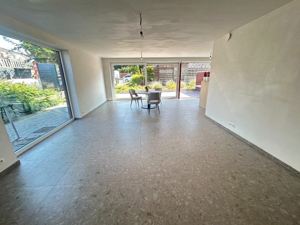 Poststraat - 6 - - 8890