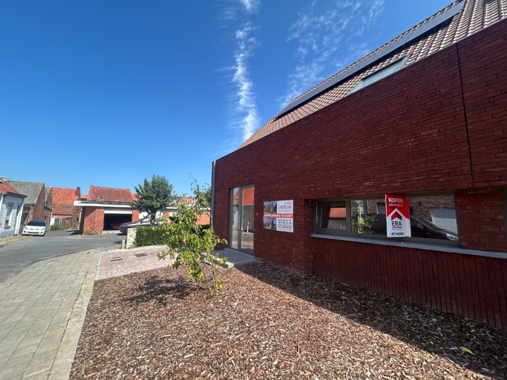 Poststraat - 6 - - 8890