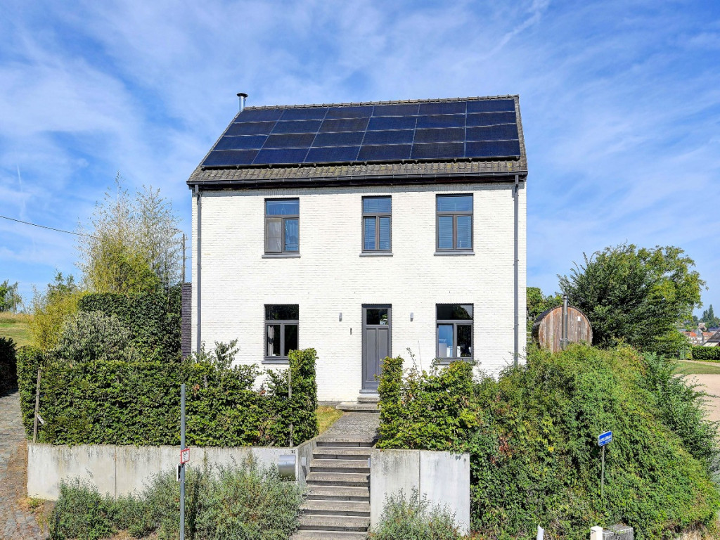 Nijvelsebaan - 143 - - 3040