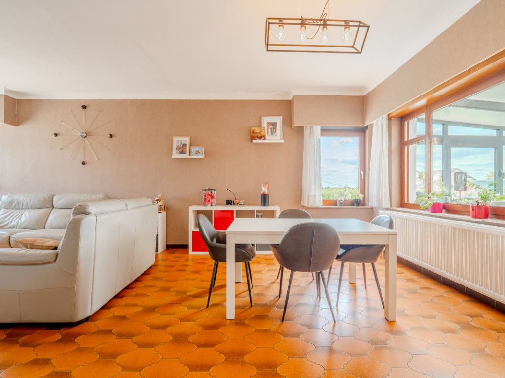 Rue de l'Arbre Saint-Michel - 427 - - 4400