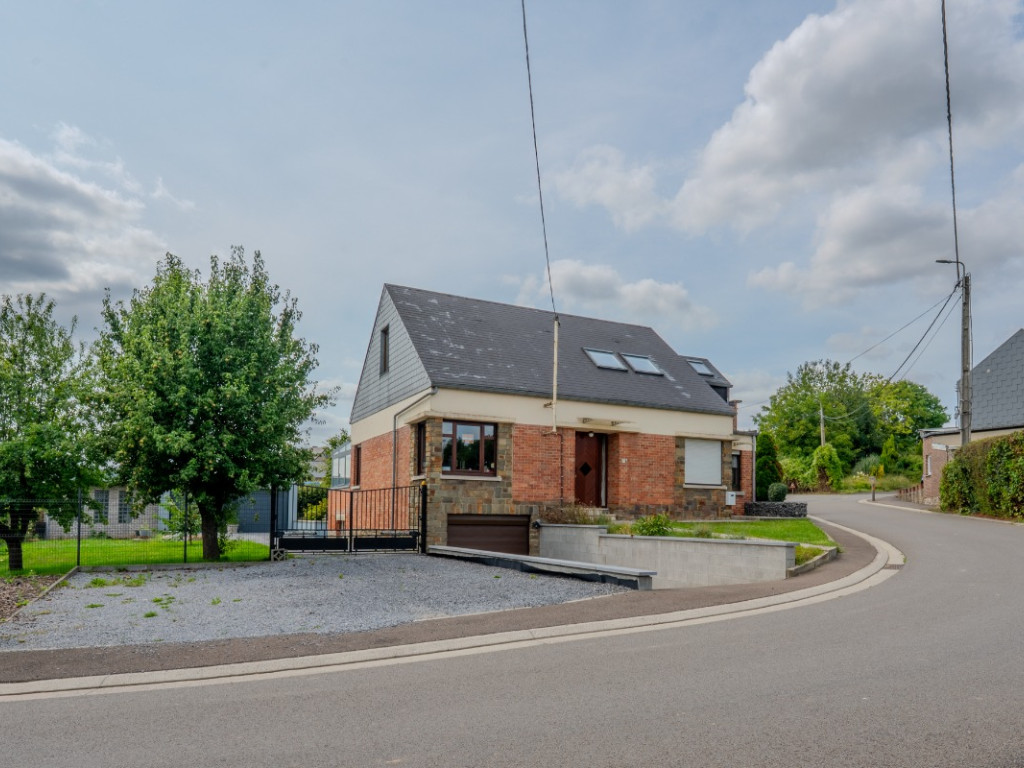 Rue de l'Arbre Saint-Michel - 427 - - 4400