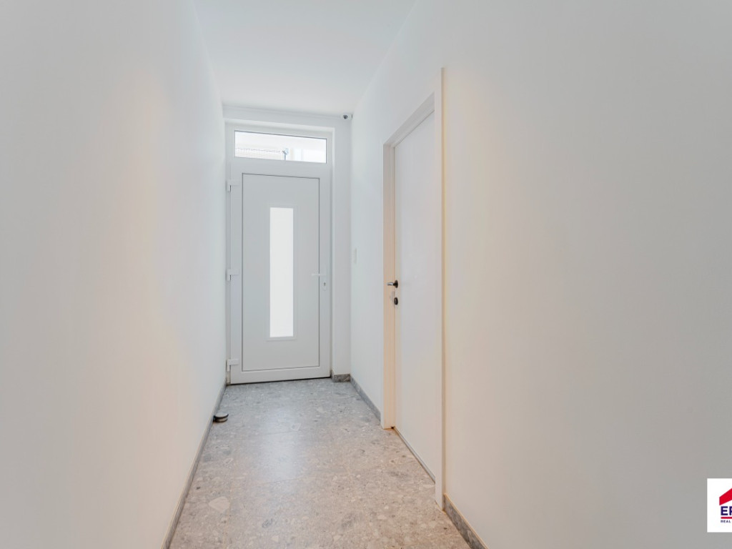 Felix D'Hoopstraat - 47 - - 8700