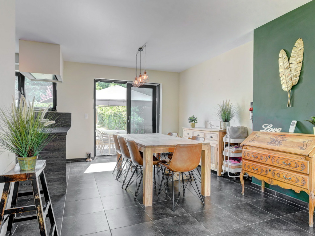 Raymond Lauwersstraat - 12 - - 1560