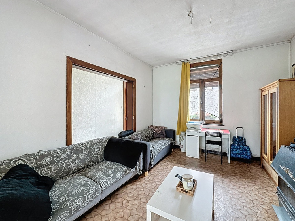 Rue Gustave Lhoir - 15 - - 7334