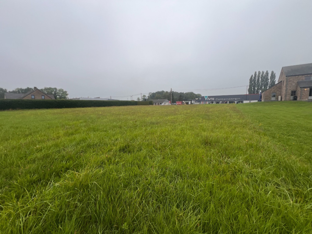 route du Condroz - 315A - - 4550