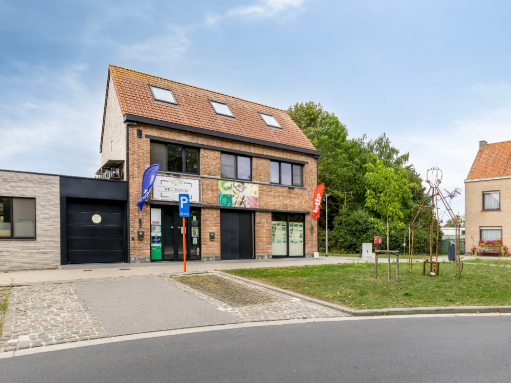 Dorpsstraat - 105 - - 8470