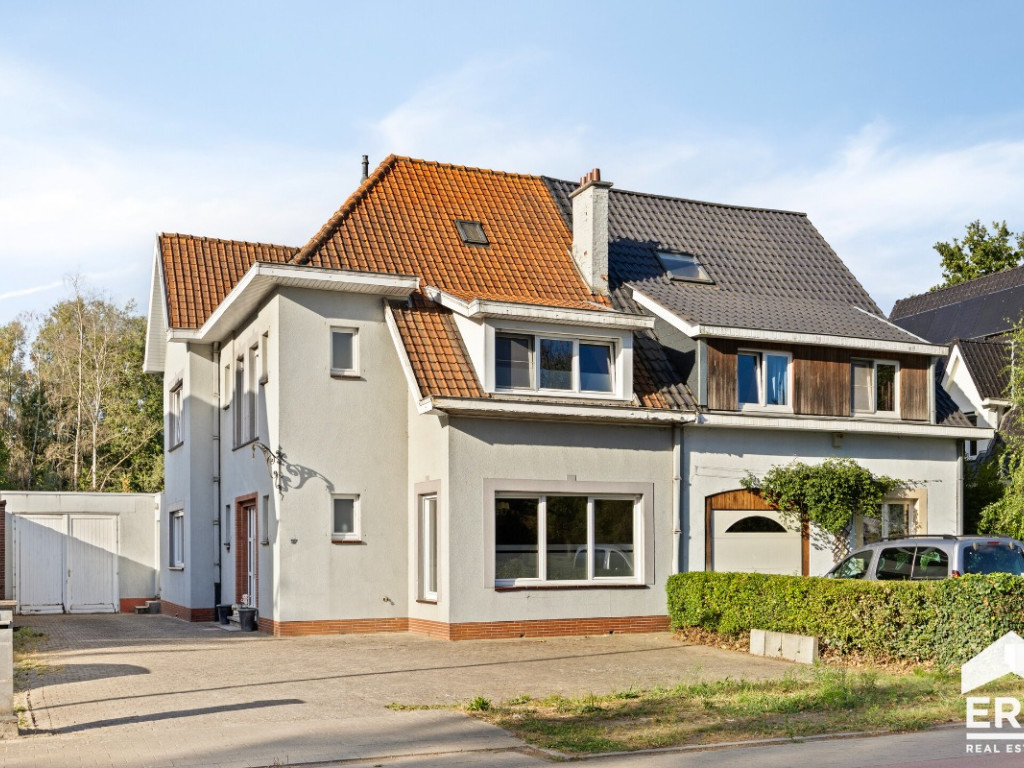 Brusselse Steenweg - 97 - - 9300