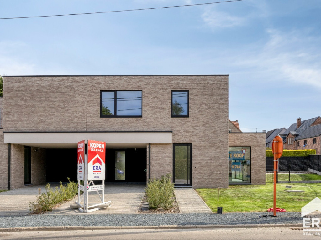 Europastraat - 24A - - 9310