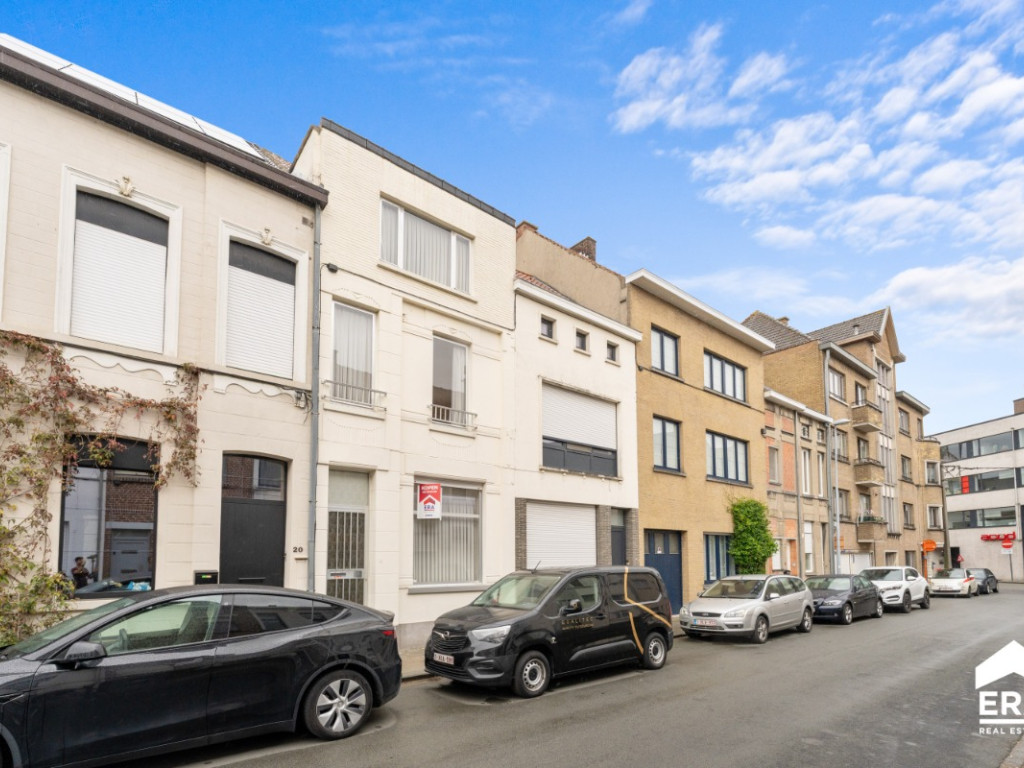 Landbouwstraat - 18 - - 8800