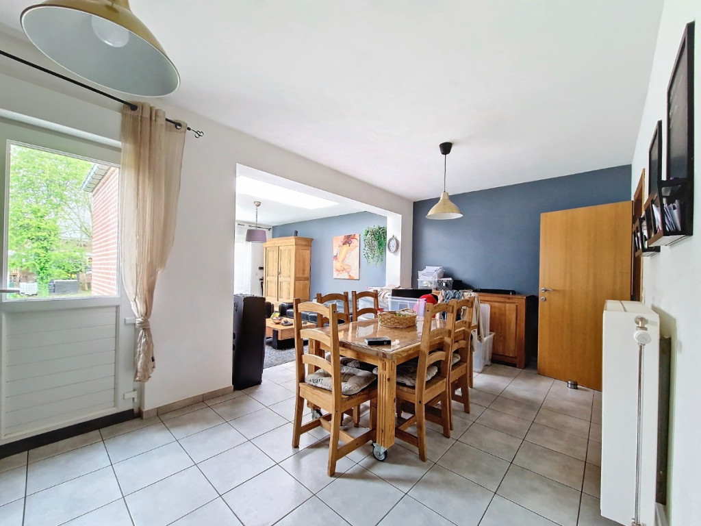 Rue des Quatre Sentiers - 126 - - 4431