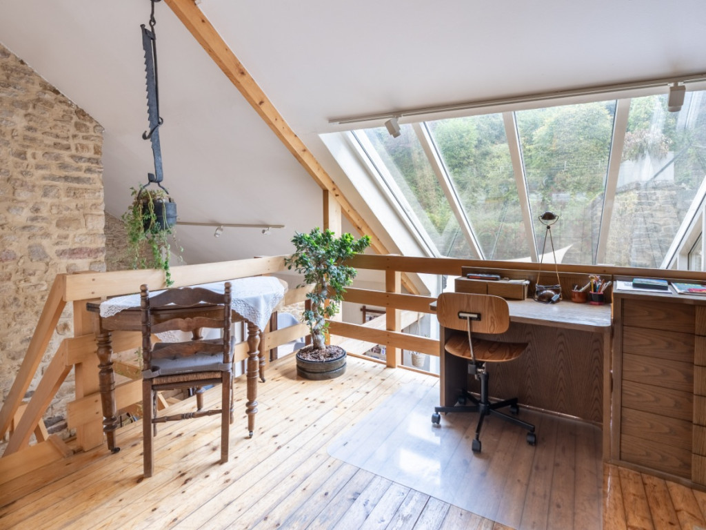 Rue Saint-Denis - 4 - - 6700