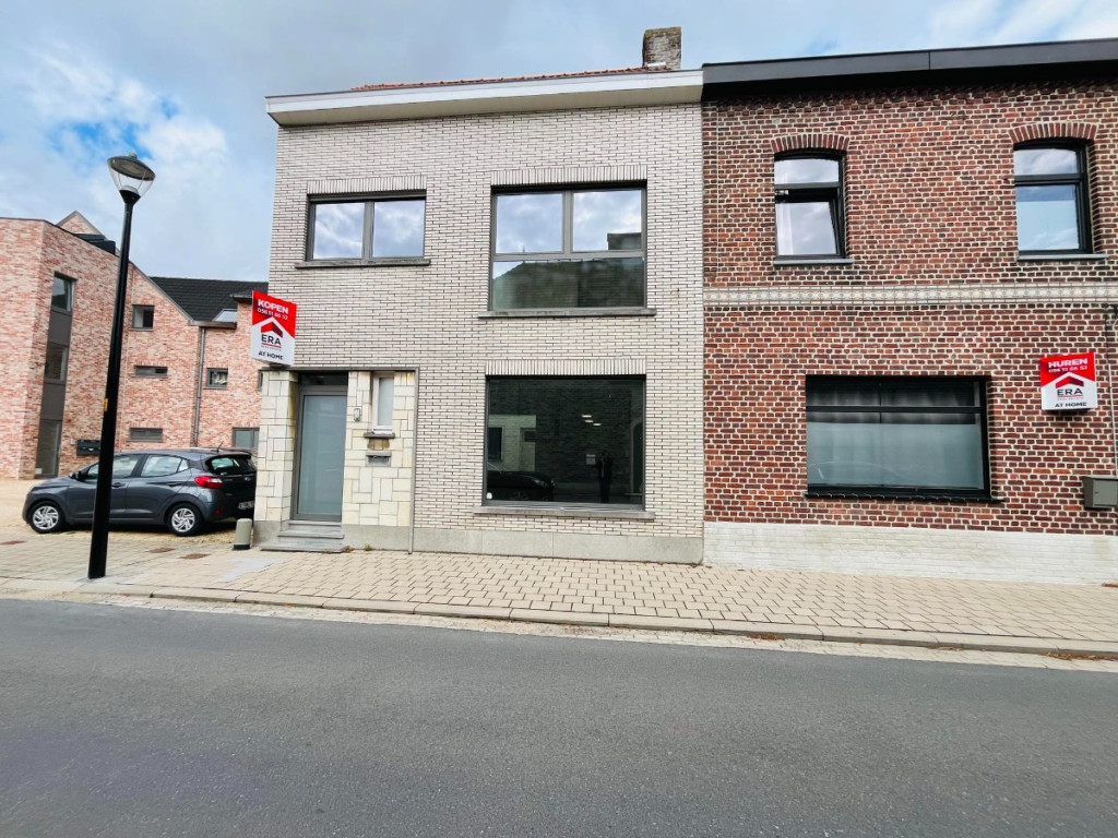 Geluveldplaats - 1 - - 8980